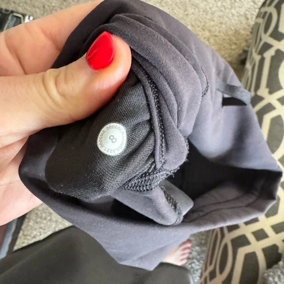 Lululemon Peloton Leggings and Bra Set Worn maybe Twice Size 8 - Picture 5 of 6
